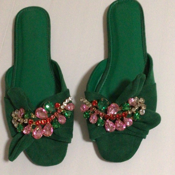 Green Embellished Sandals - Picture 2 of 8